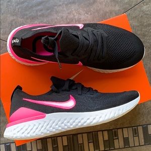nike epic react black pink